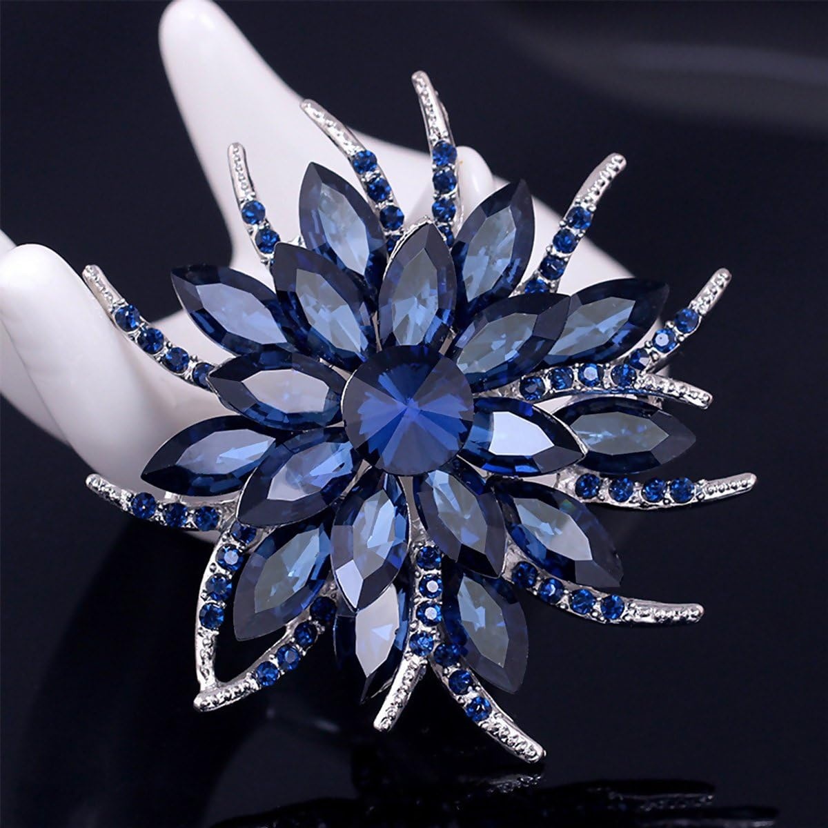 image:imageCrystal Floral Brooch for Women  Rhinestone Brooches Fashion Jewelry  Vintage Wedding Party Pins  Womens Clothing Accessories  Blue Wreath Design
