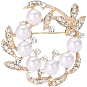 image:imageChic Pearl Crystal Brooch Pins for Women Girls Fashion Shawl Pin Corsage Brooch Party Ceremony Accessories Dance Banquet PinsLWA00075