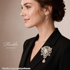 image:imageBlack Large Flower Shape Brooches Elegant Accessory for Clothing and Bags Versatile Wear for Various Occasions Classic Black Color Design Secure Pin ClosureGold