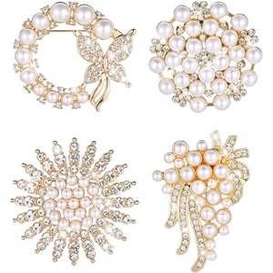 image:image4PCS Pearl Brooches and Pins for Women Gold Crystal Floral Pins Crystal Flower Pearl Brooch Rhinestone Brooch Pin Accessories for Wedding Christmas Mother Clothes Bouquets Decor