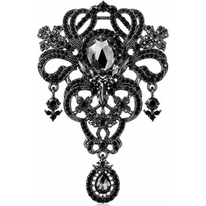image:imageBlack Large Flower Shape Brooches Elegant Accessory for Clothing and Bags Versatile Wear for Various Occasions Classic Black Color Design Secure Pin Closureblack