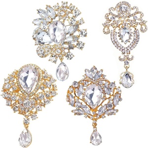 image:imageEzing 4 Pieces Lot Large Big Silver Gold Plated Assorted Crystal Rhinestones Brooch Pins SetA